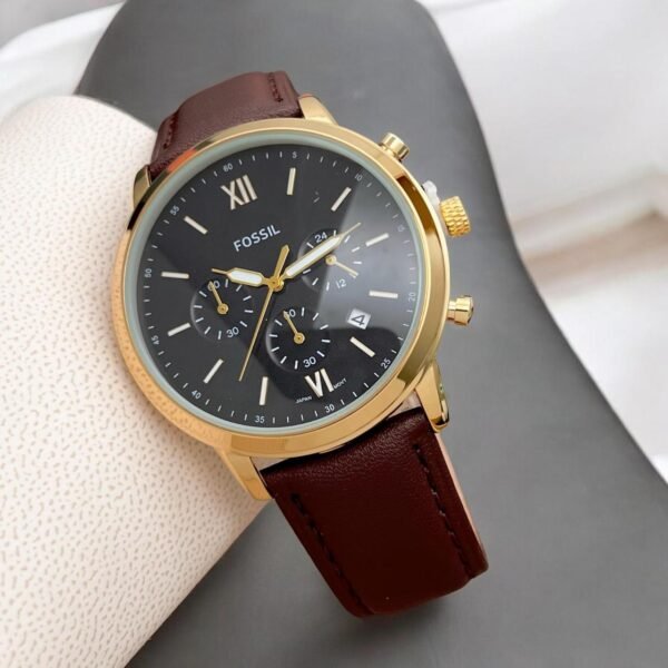 Fossil Redium dial